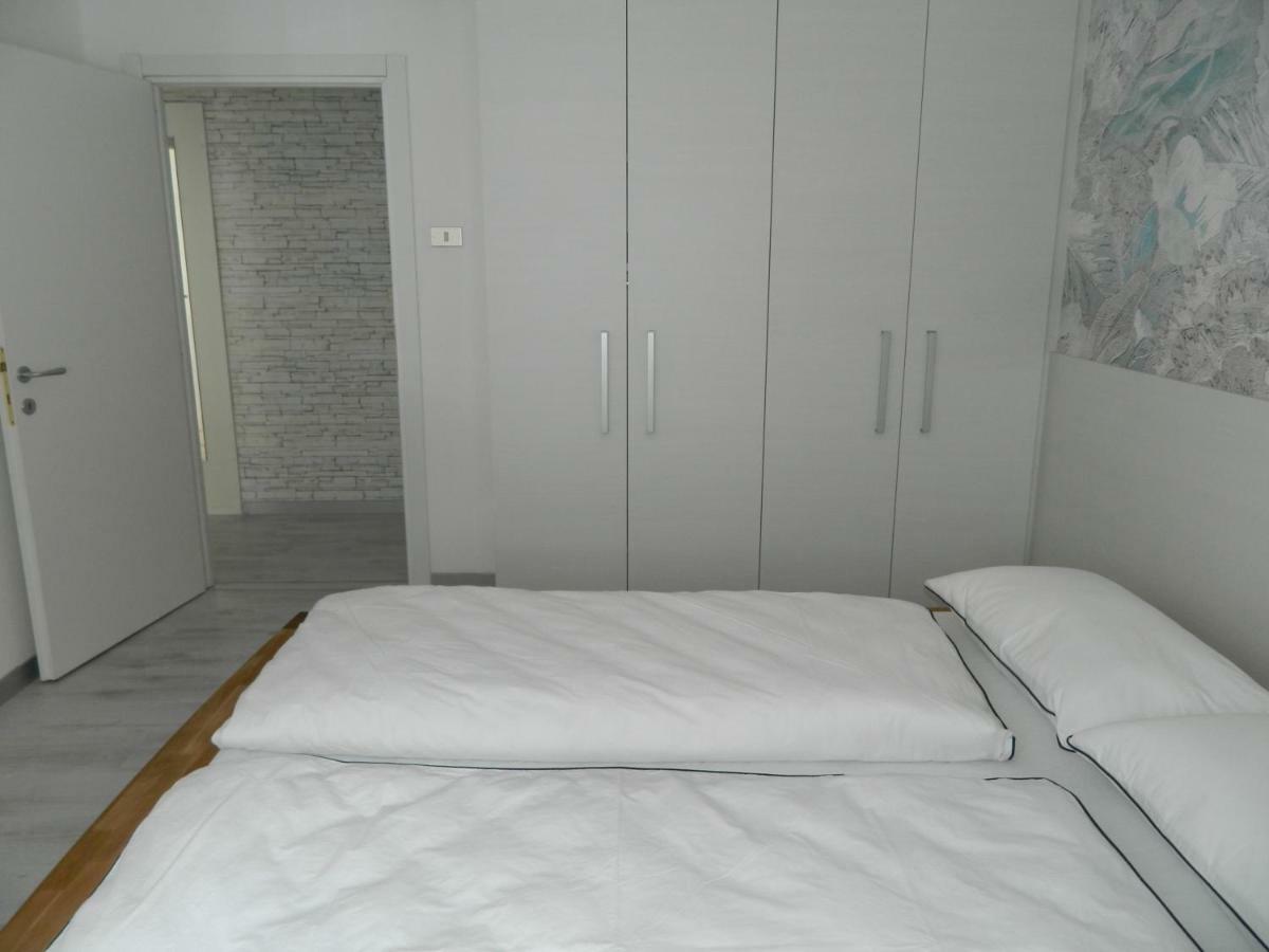 Ferienwohnung Wind Torbole Sul Garda Exterior foto